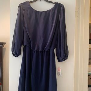 Navy long sleeve dress with teal bow on back